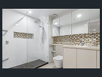 Parramatta UltraModern One Bedroom  Study Apartment