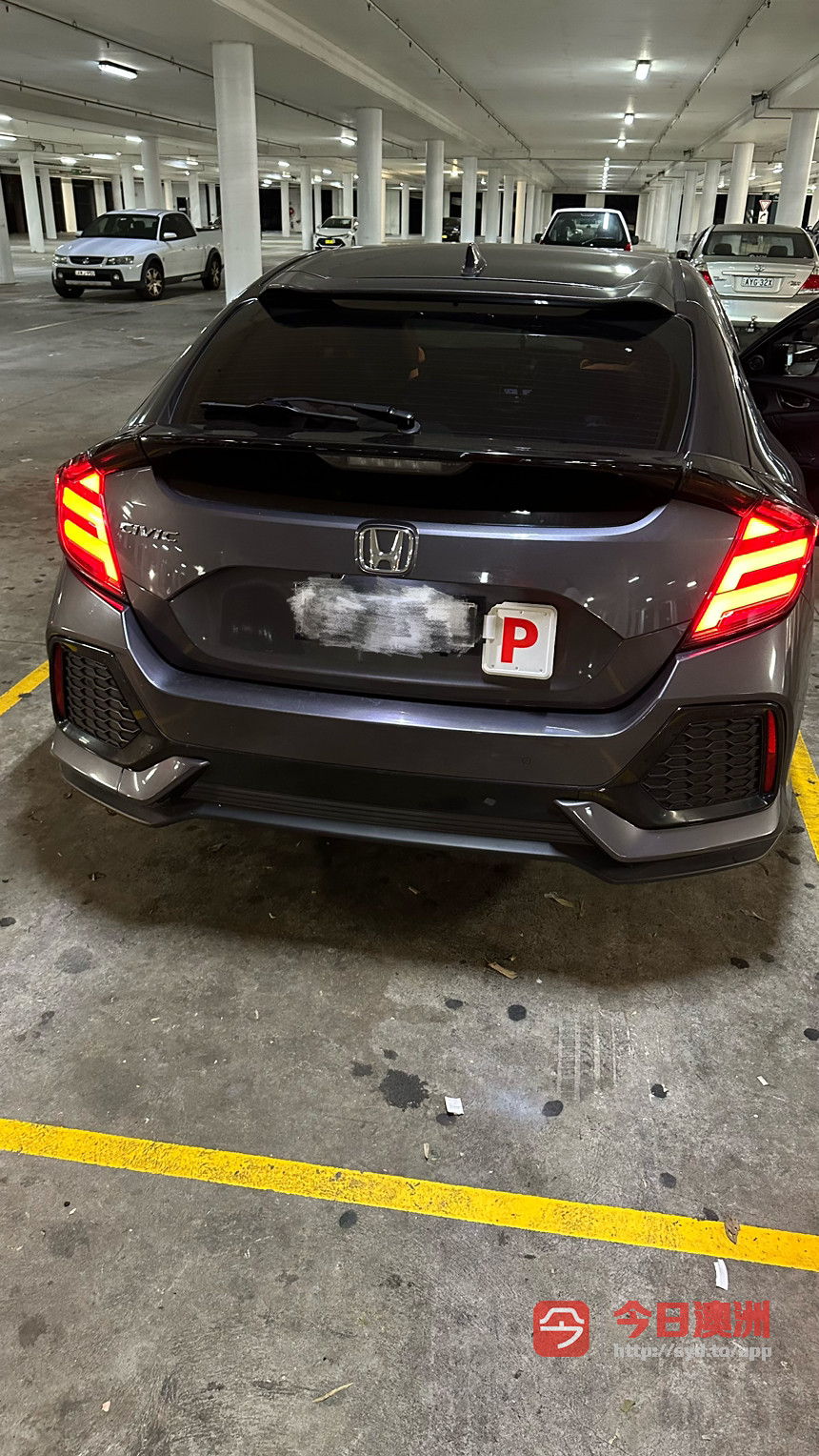 Honda 2017年 Civic 18L 自动