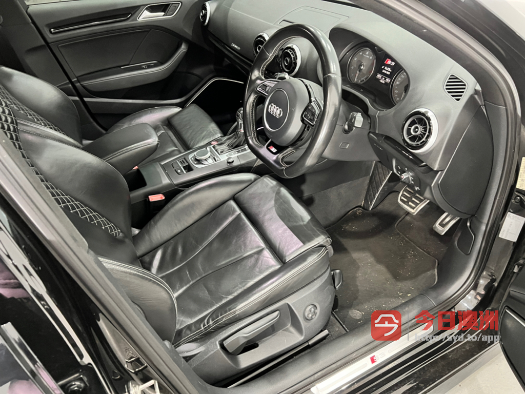 Audi 2015年 S3 20L 自动