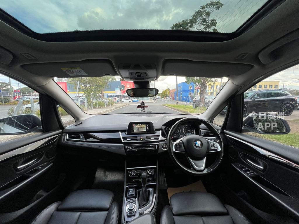 2015年 BMW 218d 燃油经济 动力高效 免费三年保修