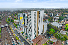 Burwood 4房出租 16 Railway Parade 