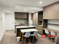 Melbourne City CBD网红楼SC出租 全新CITY 2室2卫招整租近RMIT和墨尔本大学