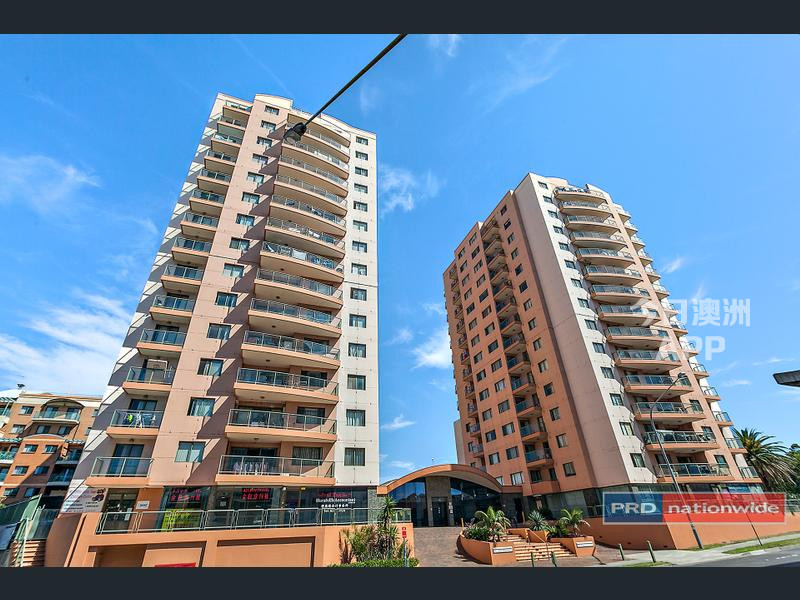 今日珀斯Hurstville 两分钟到火车站商业街豪华高层阳光主卧招1室友 Hurstville 两分钟到火车站商业街豪华高层阳光主卧招1室友