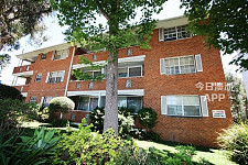 Burwood  3房公寓整租