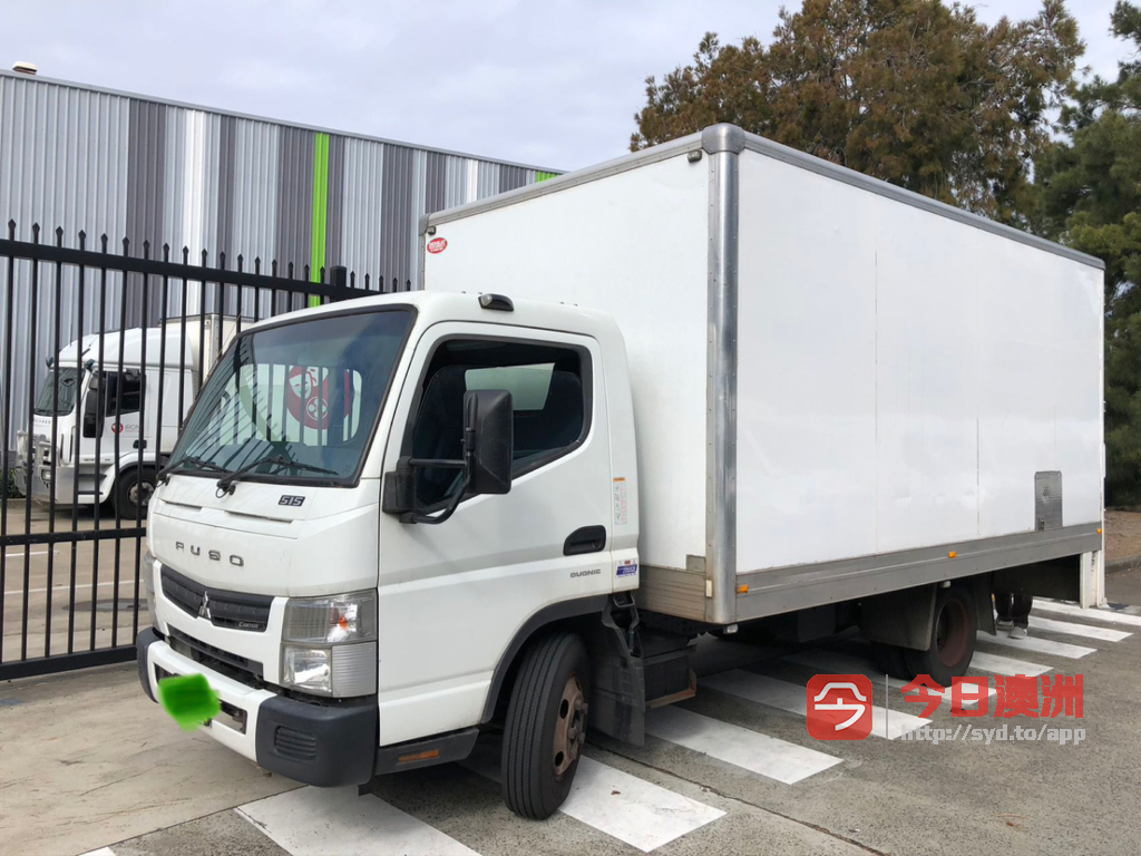 今日墨尔本Mitsubishi 2014年 Fuso 515 Canter 30L 自动 Mitsubishi 2014年 Fuso 515 Canter 30L 自动