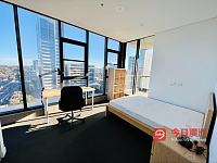 Zetland 高层19楼两房两卫带家具出租 l 楼下华超100米到East Village l 空房1080