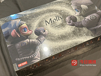 City Molly周年雕塑端盒