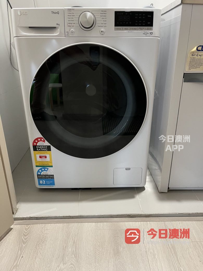 今日悉尼Burwood Westfield隔壁高层主卧出租 Burwood Westfield隔壁高层主卧出租