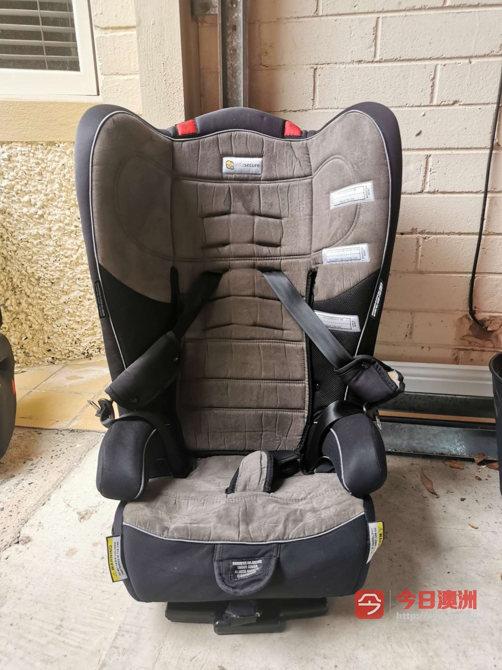 InfaSecure 儿童汽车安全座椅
