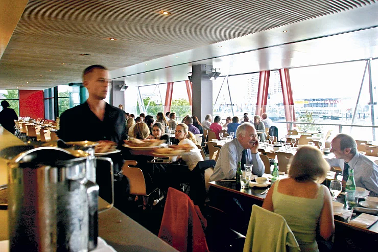 悉尼越来越多餐厅收取“服务费”！老板解释：不强迫，透明可取消（组图） - 3