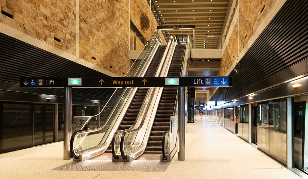 悉尼“最美地铁站”揭开面纱！装修超“土”豪，地砖全进口（组图） - 5