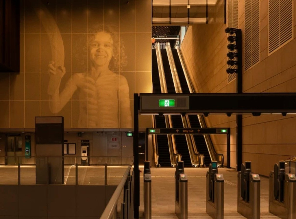 悉尼“最美地铁站”揭开面纱！装修超“土”豪，地砖全进口（组图） - 8