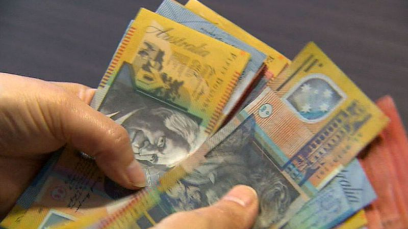 澳洲纸币需求逼近新高！大批人囤积现金，价值高达$810亿（组图） - 2