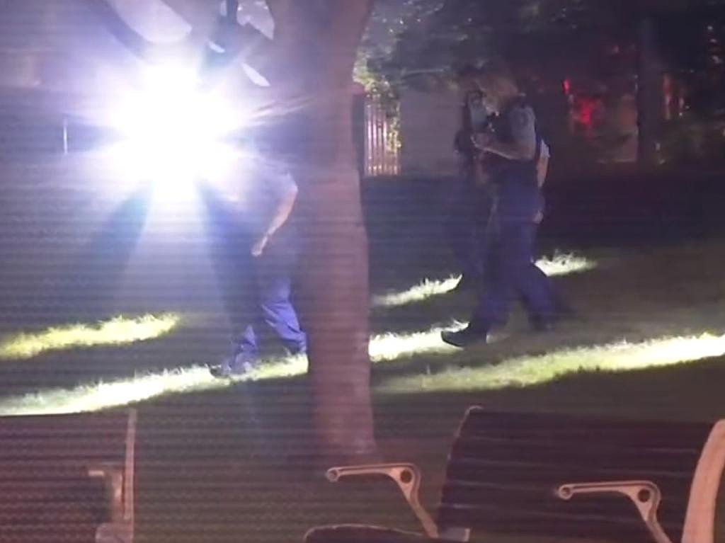 悉尼昨夜发生多起袭击事件！3人受伤，警方介入调查（组图） - 4