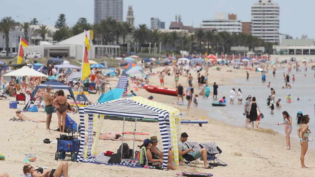 The mercury is expected to reach 31C on Saturday and 38C on Sunday. Picture: David Crosling