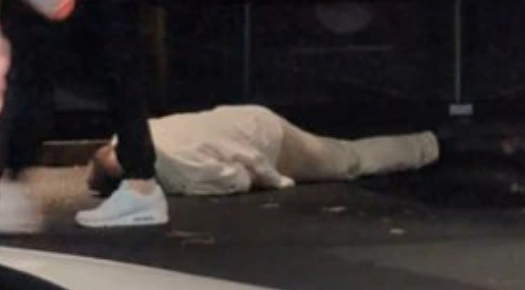 悉尼男子在CBD遭勒颈袭击！不省人事，“躺尸”人行道，视频网上疯传（视频/组图） - 3