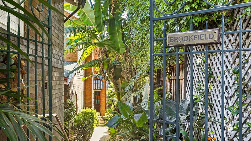 悉尼滨水住宅10年来首次挂牌，指导价$1500万！位置优越风景独好（组图） - 3