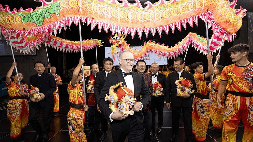 “华人社区功不可没！”总理抵珀斯后，参与龙年庆祝活动，还讲起了中文，中澳关系再升华（组图） - 2