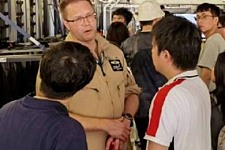 “中国人不得入内” 新加坡航展出现国籍歧视引热议