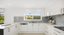 拍卖 | 澳洲四室家庭住宅受追捧，吸引25位买家激烈竞拍（组图）