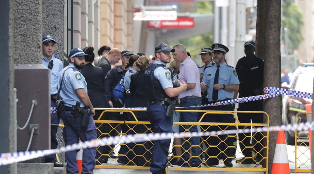 最新！悉尼CBD正午爆枪击，79岁枪手身份曝光！携长短枪强闯大楼行凶，被控谋杀等多罪（视频/组图） - 3
