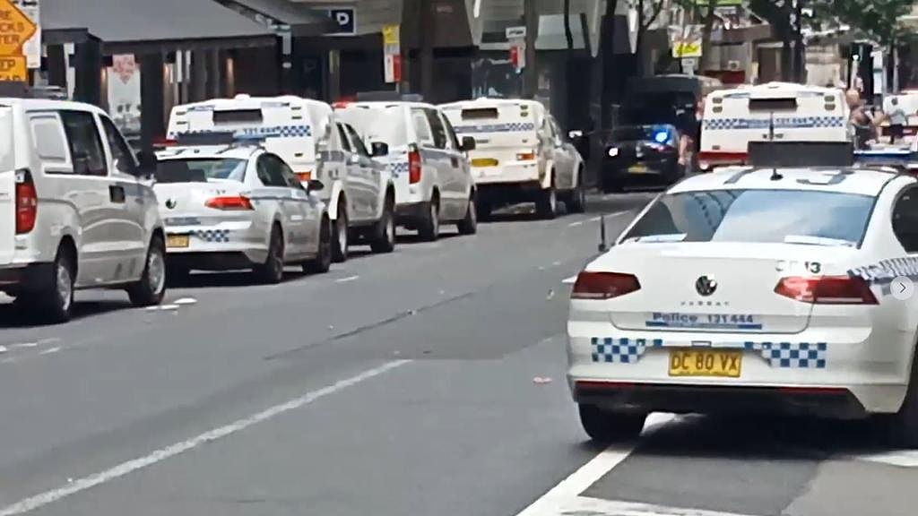 悉尼CBD突发枪击案！1男子中弹送医，1人被捕，疑因个人纠纷引起（组图） - 1