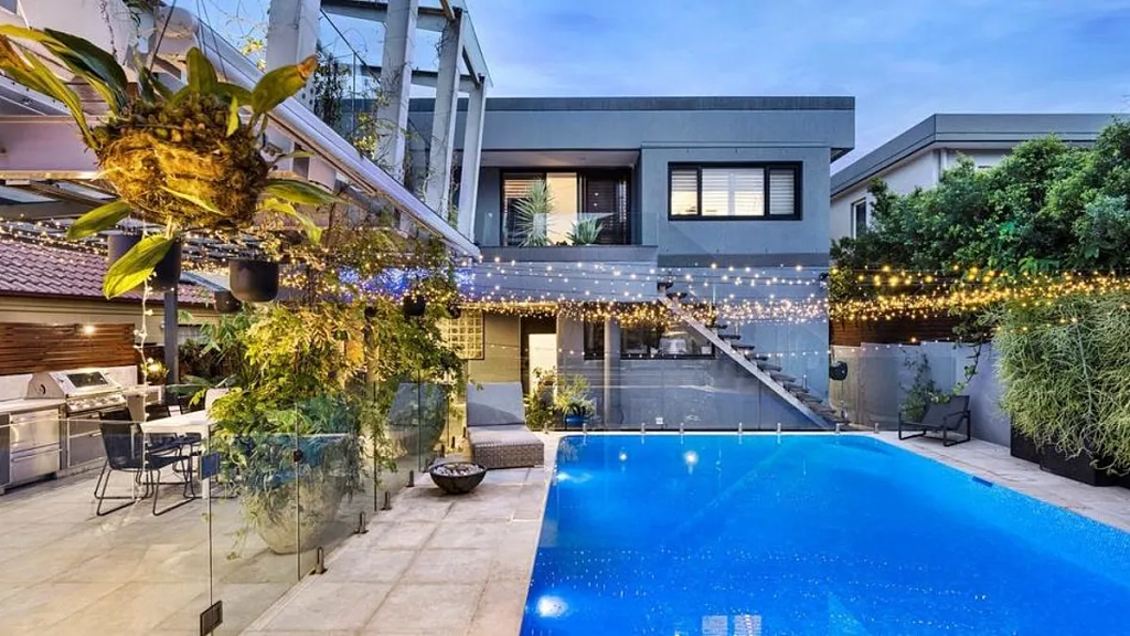 悉尼内西区豪宅挂牌拍卖，指导价$980万！内置家庭影院、健身房，风景独好（组图） - 10