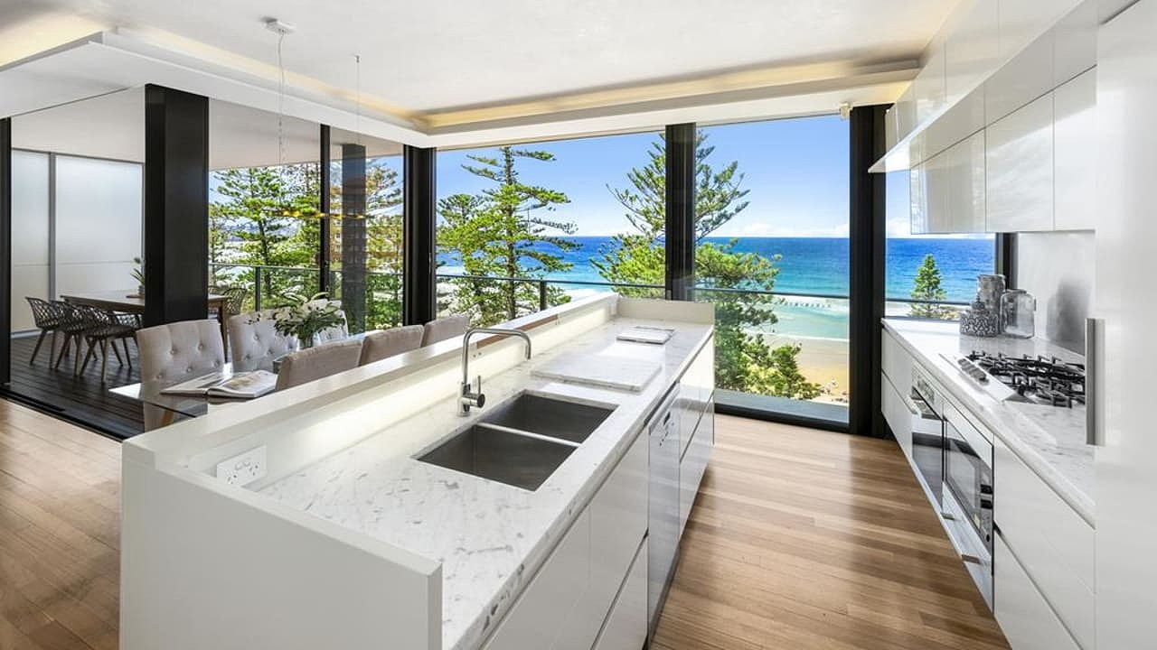 比指导价高出$200万！悉尼海滨公寓挂牌拍卖，以$1000万高价售出（组图） - 4