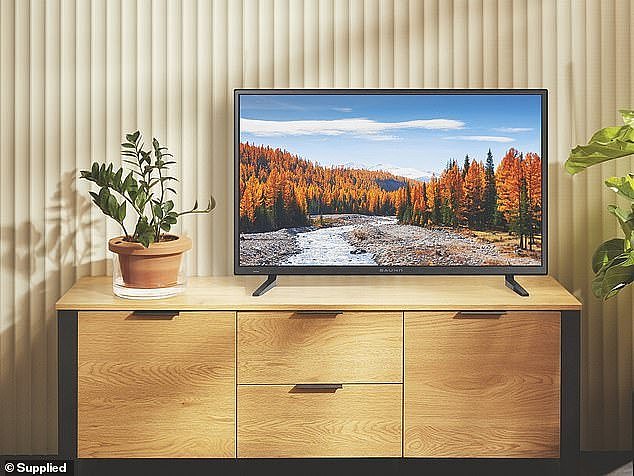 The Aldi smart television is always a hit among shoppers for its low $299 pricetag and slim design, but reviews are mixed