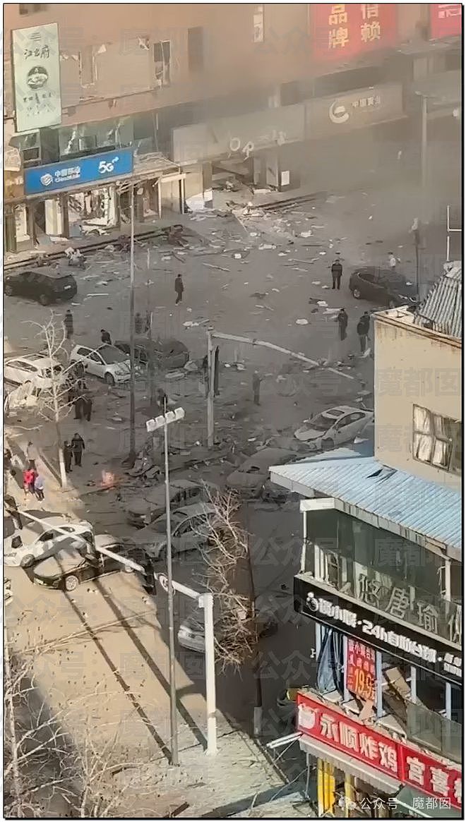 热搜第一！燕郊爆燃7死27伤，当地阻拦央视记者采访惹众怒（组图） - 16