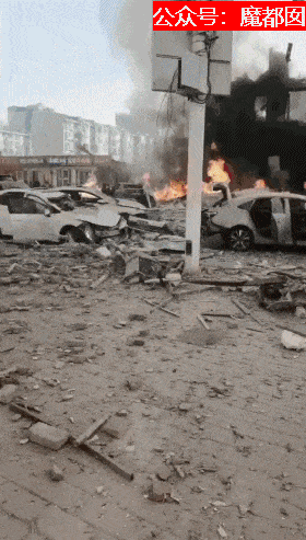 热搜第一！燕郊爆燃7死27伤，当地阻拦央视记者采访惹众怒（组图） - 34