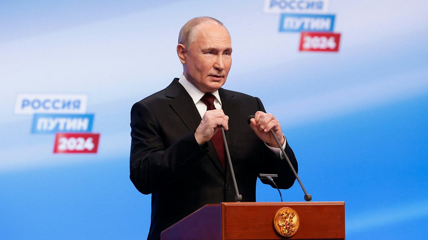 俄罗斯大选|普京胜利讲话：国家将更巩固强大 俄中关系将更牢固