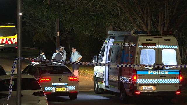 悉尼发生持刀袭击案！2男子受伤送医，1男子当场被捕（组图） - 7