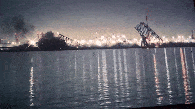1死6失踪！美国著名大桥被巨轮撞垮，半分钟断成4截，坍塌画面曝光（视频/组图） - 4