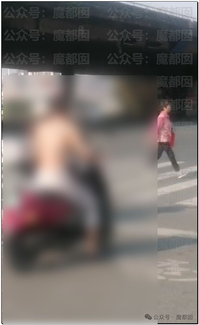 震惊！某地街头忽然出现大量赤身裸体人士？真相到底是什么？（组图） - 15