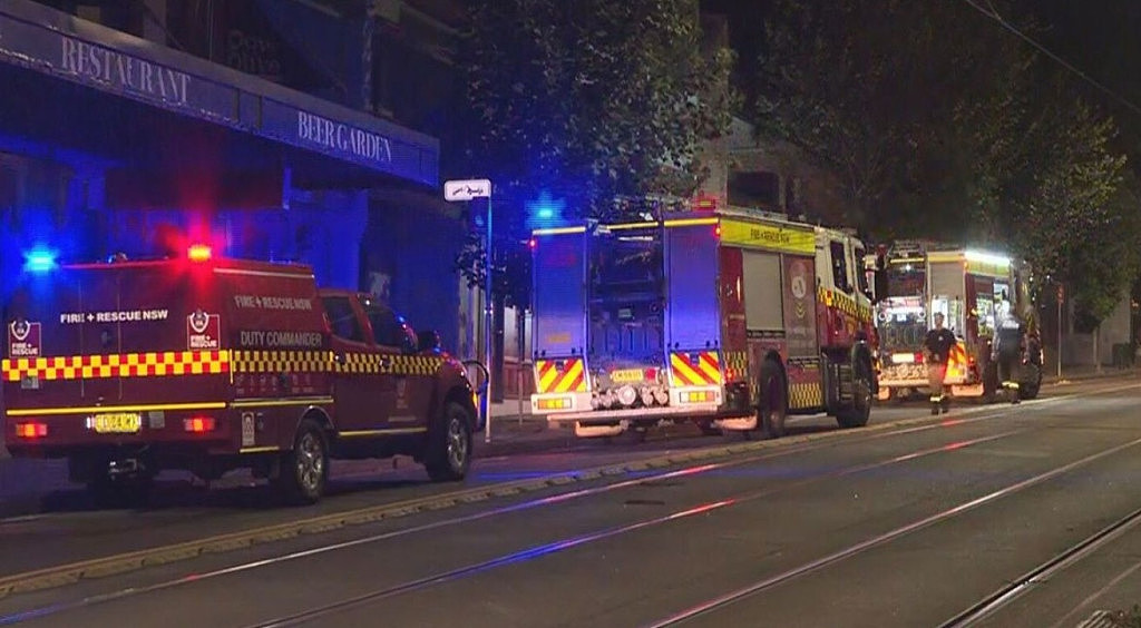 悉尼公寓楼凌晨突发爆炸！3名住户严重烧伤，紧急送医（视频/组图） - 3