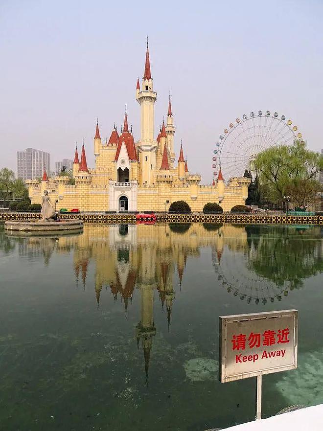 外国大叔猛批这个中国游乐园“世界最烂”！网友：看完照片更想去了...（组图） - 4