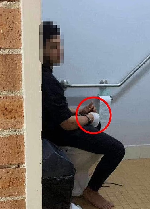 【滚动】悉尼16岁少年正式被控恐怖袭击，恐盼终身监禁！伤者呼吁不要“以恶报恶”（视频/组图） - 1