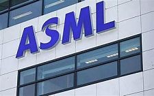 ASML“熄火”，全球芯片股遭殃