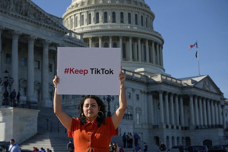 TikTok用户上个月去华盛顿游说反对该法案。
