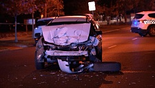 墨尔本发生两车相撞事故，1人重伤！司机被捕（组图）