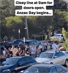 澳新军团日：悉尼各地酒吧外大排长龙，数千人早起参加黎明仪式（组图）