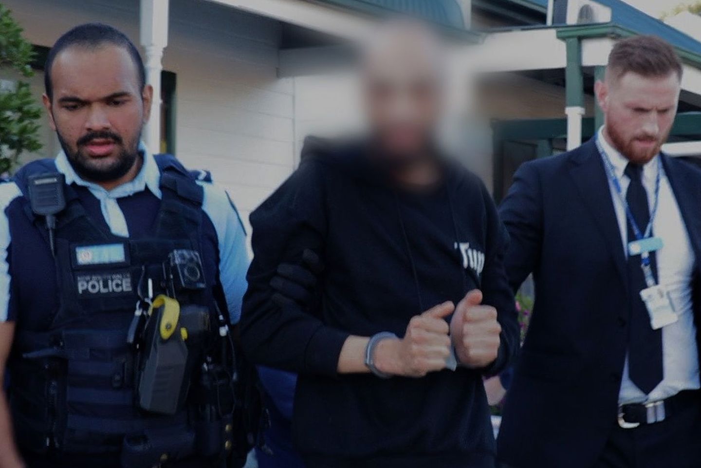 在悉尼教堂恐袭案中“凑热闹”，警方今逮捕第十名男子！搜查房产发现相关证据（图） - 2