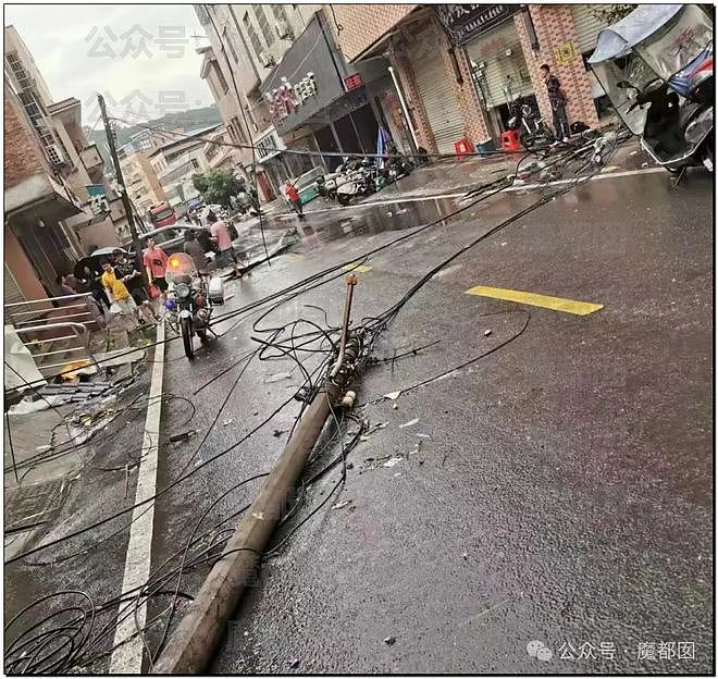 热搜第一！广州龙卷风致5死33伤，冰雹如炮弹般落下，场面堪比世界末日（视频/组图） - 25