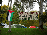 澳洲高校出现亲巴营地！犹太学生“遭针对”，组织呼吁政府出手（组图）