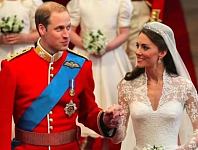 威廉凯特结婚13周年晒黑白照片，夏洛特公主生日庆典取消，令人细思极恐（组图）
