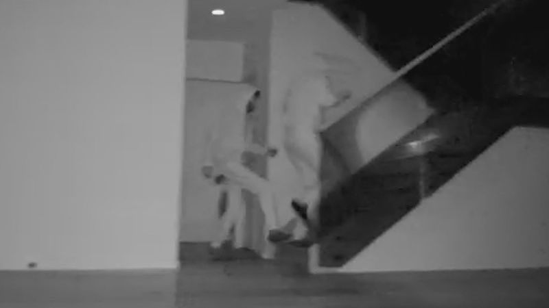 昆州teenager团伙持刀入室抢劫，多个城区遭殃！1人被捕，另外5人在逃（视频/组图） - 3