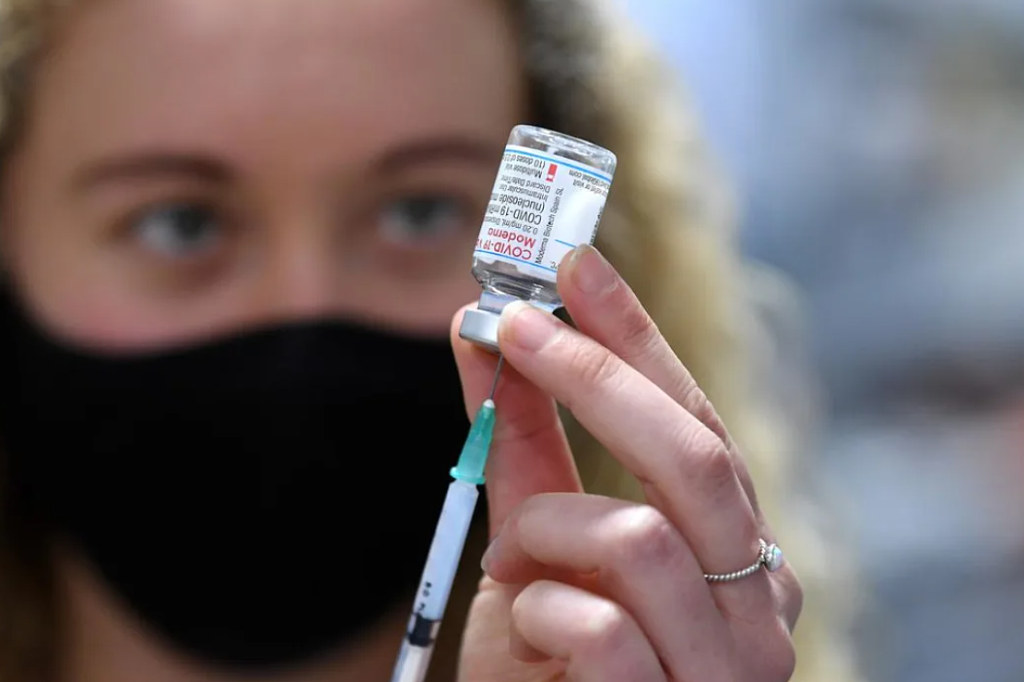 被曝存致命副作用，阿斯利康新冠疫苗全球下架！澳洲去年已停用，莫里森曾敦促澳人接种（组图） - 2