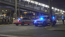 悉尼警方突袭Campsie民宅，逮捕1男子！涉及健身房枪击案（组图）