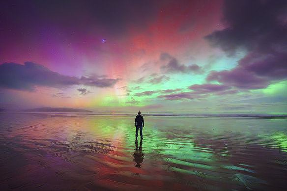 The aurora Australis captured from Tasmania on Saturday morning.